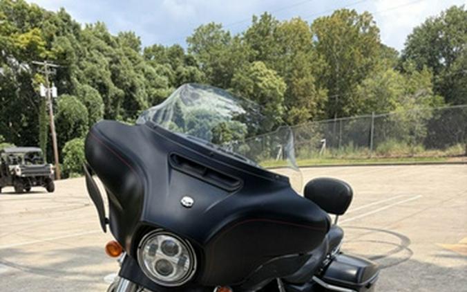 2015 Harley-Davidson Street Glide FLHXS - Special