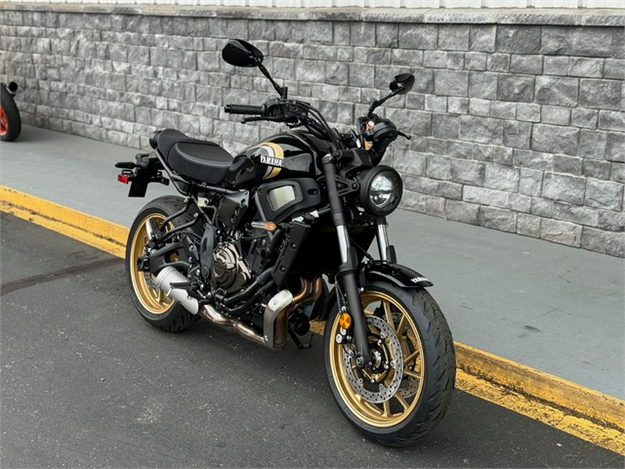 2024 Yamaha XSR700