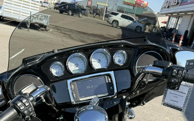 2016 Harley-Davidson Street Glide® Special