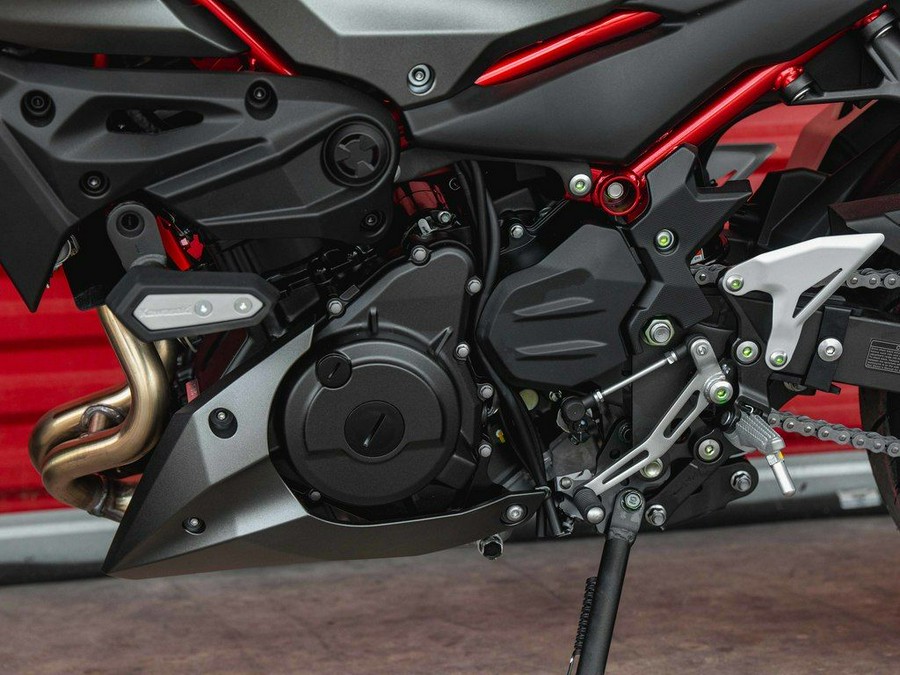 2025 Kawasaki Z500 SE ABS