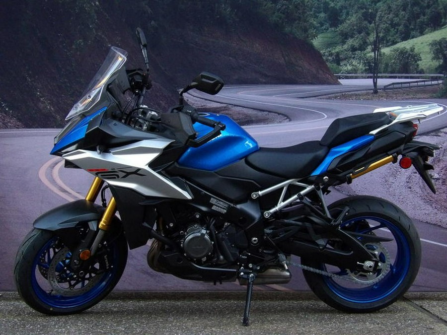 2025 Suzuki GSX-S1000GX+