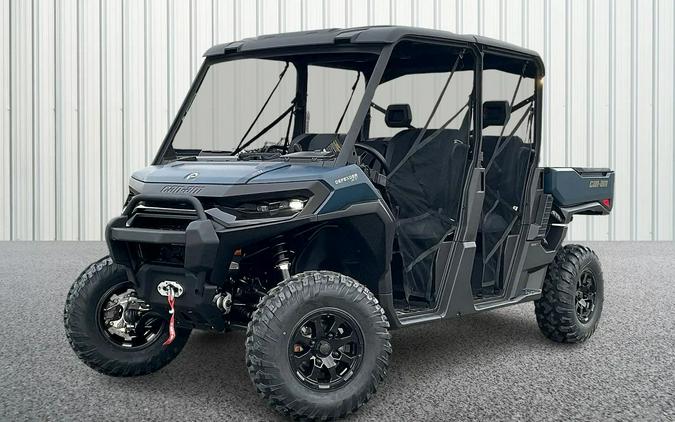 2026 Can-Am SSV DEF MAX XT 65 HD11 BE HB 26 XT HD11