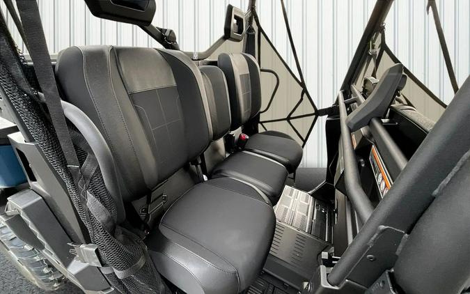 2026 Can-Am SSV DEF MAX XT 65 HD11 BE HB 26 XT HD11