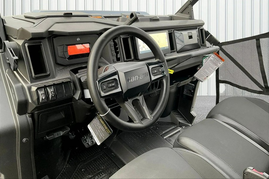 2026 Can-Am SSV DEF MAX XT 65 HD11 BE HB 26 XT HD11