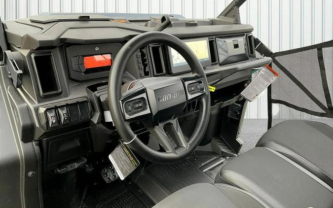 2026 Can-Am SSV DEF MAX XT 65 HD11 BE HB 26 XT HD11