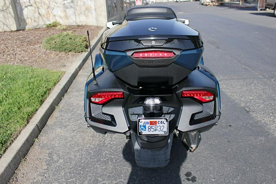 2021 Can-Am® Spyder® RT Limited Dark