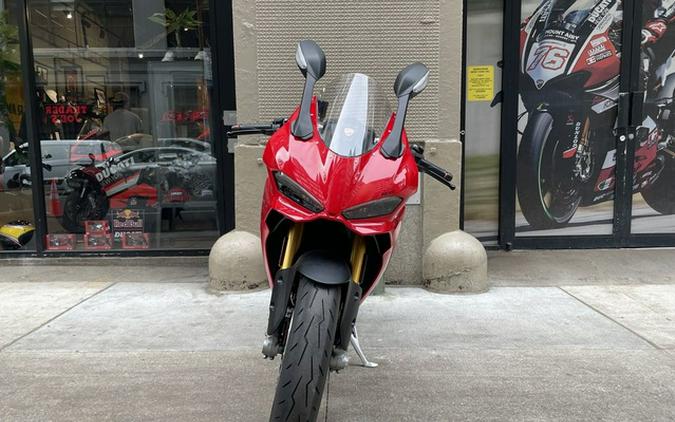 2025 Ducati Panigale V2 S