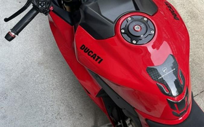 2025 Ducati Panigale V2 S