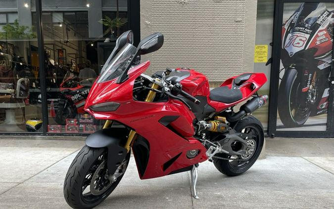 2025 Ducati Panigale V2 S