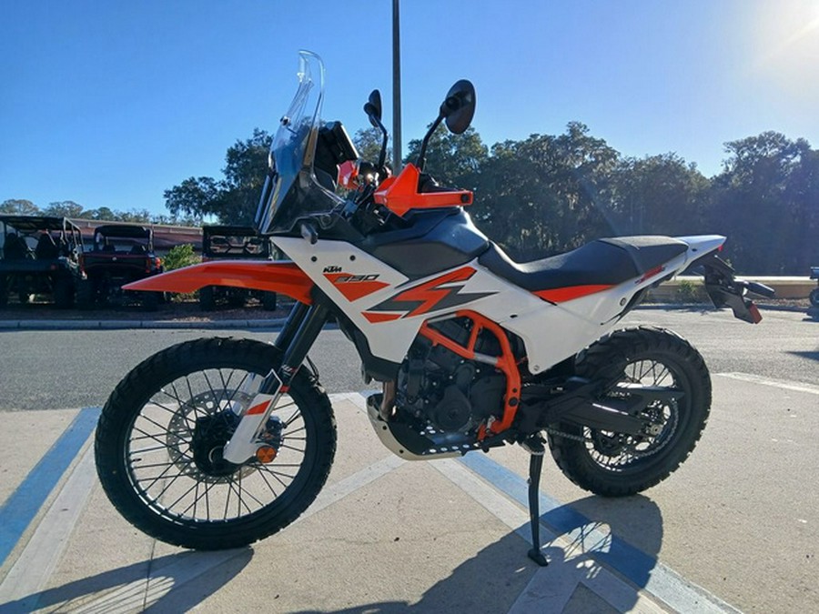 2026 KTM Adventure 390 R