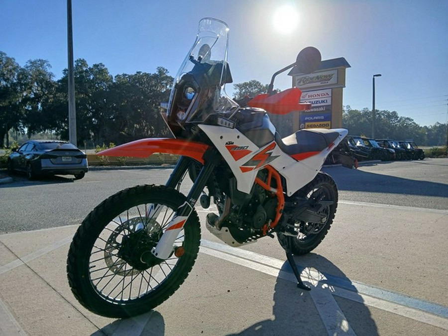 2026 KTM Adventure 390 R