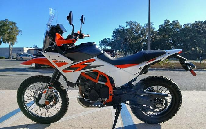 2026 KTM Adventure 390 R