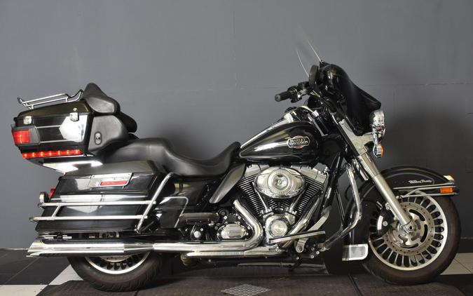 2010 Harley-Davidson Electra Glide Classic Black FLHTCU