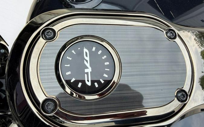 2022 Harley-Davidson Street Glide CVO CVO
