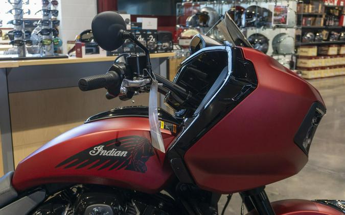 2024 Indian Motorcycle® Challenger® Dark Horse® w/PowerBand Audio Pkg Sunset Red Smoke