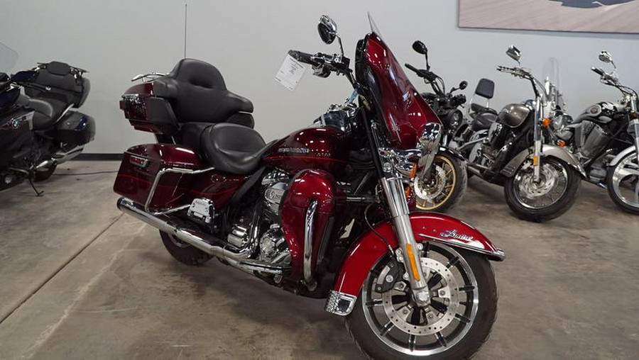 2017 Harley-Davidson® FLHTK - Ultra Limited