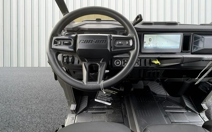 2026 Can-Am SSV DEF MAX XT 65 HD11 BK HB 26 XT HD11