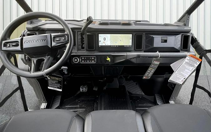 2026 Can-Am SSV DEF MAX XT 65 HD11 BK HB 26 XT HD11