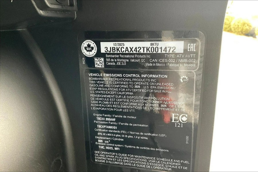 2026 Can-Am SSV DEF MAX XT 65 HD11 BK HB 26 XT HD11