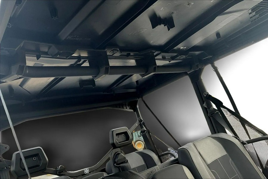 2026 Can-Am SSV DEF MAX XT 65 HD11 BK HB 26 XT HD11