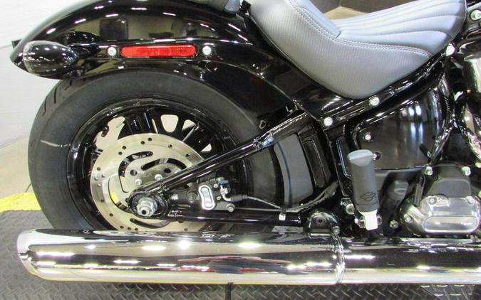 2026 Harley-Davidson® FXBB - Street Bob®