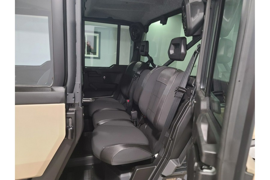 2026 Can-Am Defender MAX Limited HD11