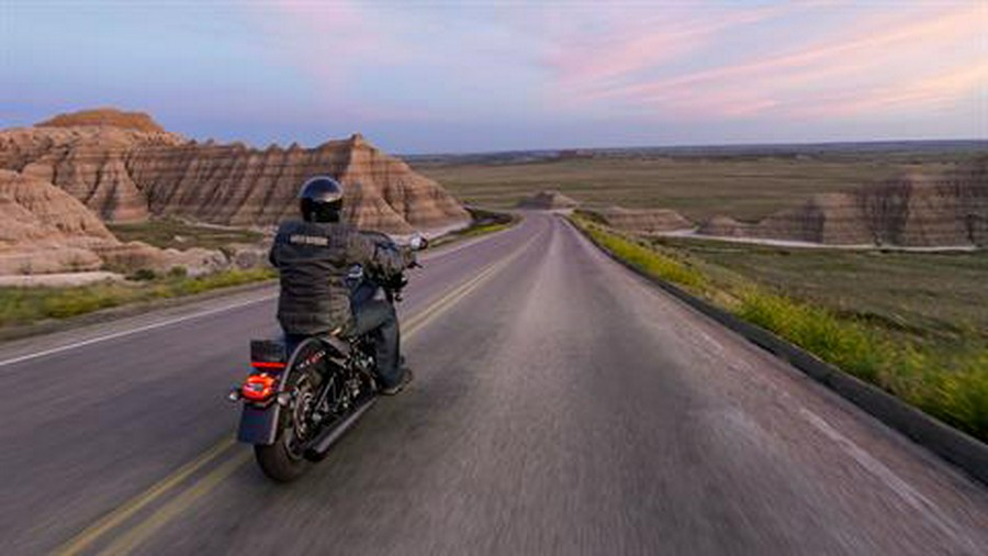 2026 Harley-Davidson Deadwood™