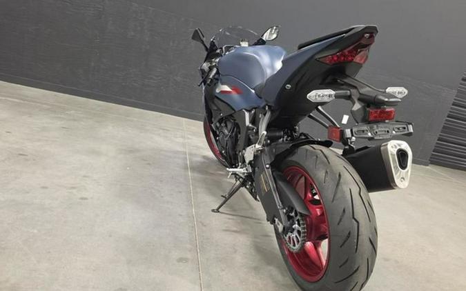 2027 Kawasaki Ninja ZX-6R