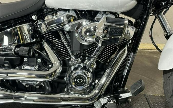 Harley-Davidson Breakout 2024 FXBR 84376191DT WHITE ONYX PRL
