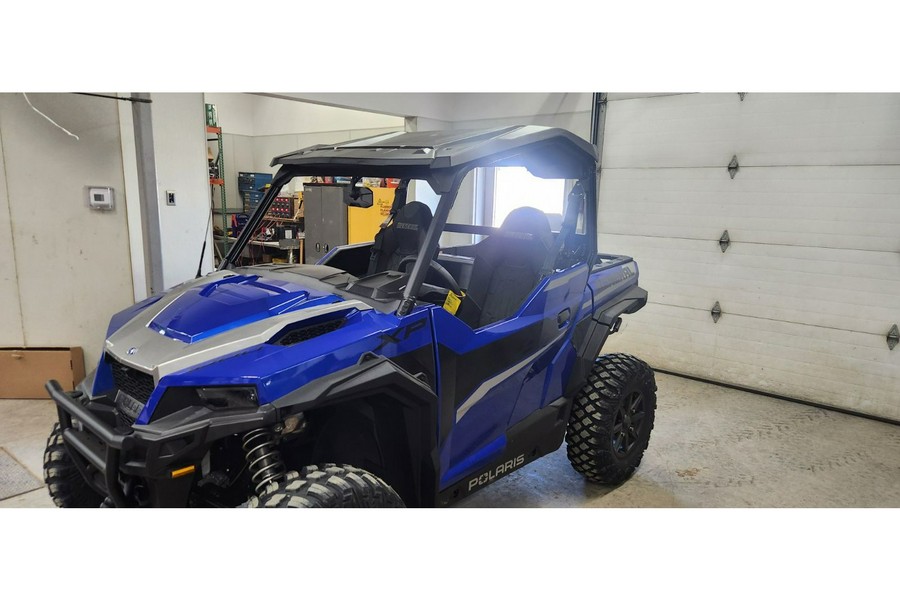 2024 Polaris Industries GENERAL XP 1000 ULTIMATE