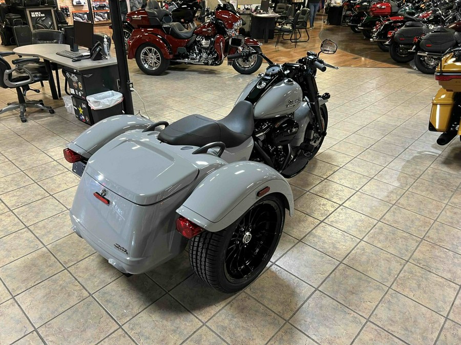 2024 Harley-Davidson Freewheeler Billiard Grey