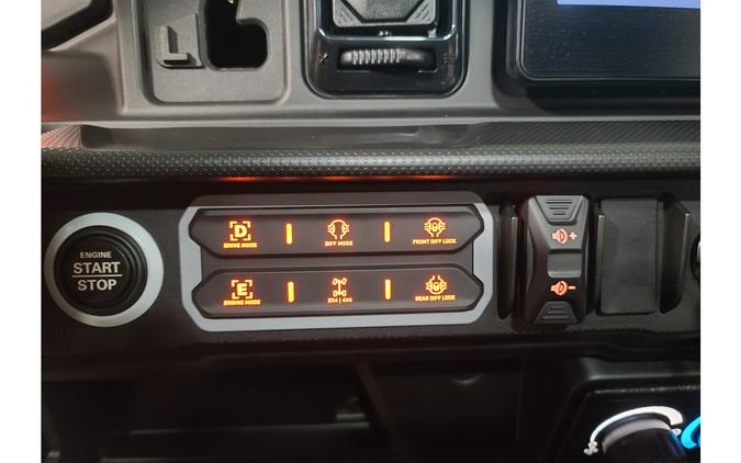 2026 Can-Am Defender MAX Limited HD11