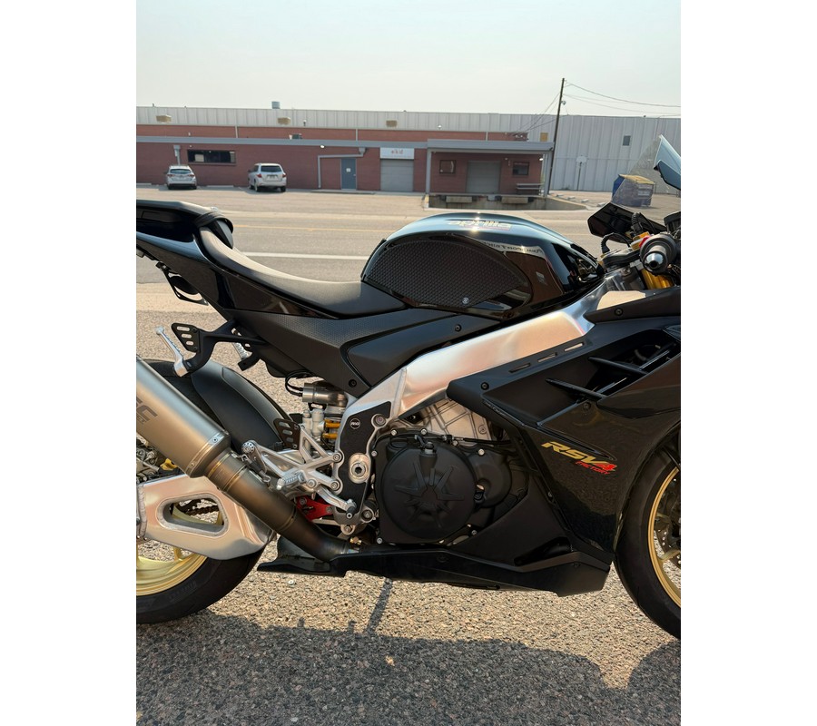 2022 Aprilia RSV4 1100 Factory