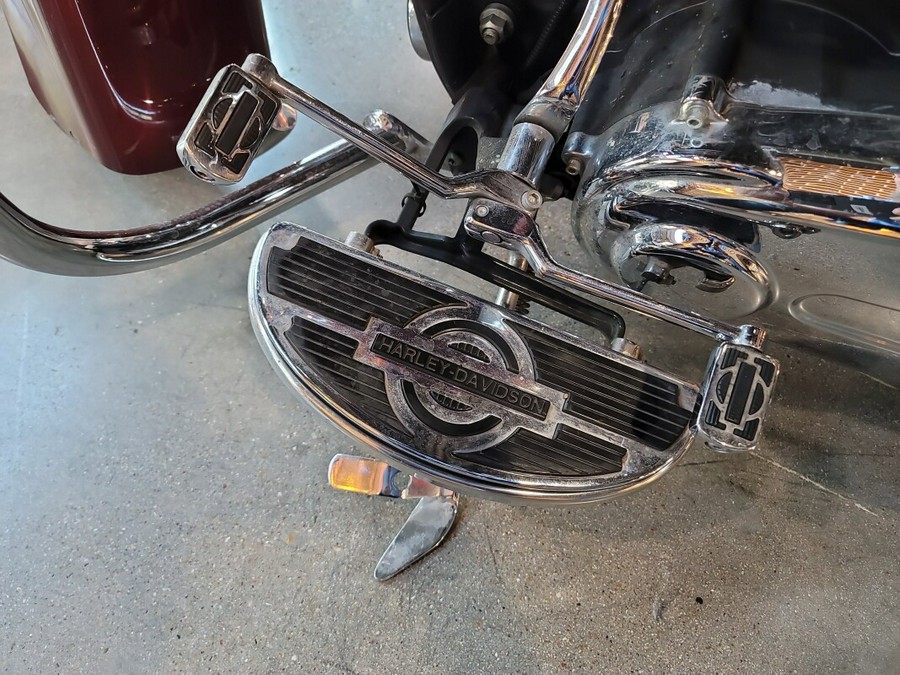 2014 Harley-Davidson® Heritage Softail® Classic FLSTC