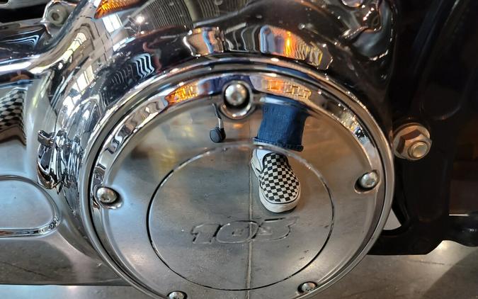 2014 Harley-Davidson® Heritage Softail® Classic FLSTC