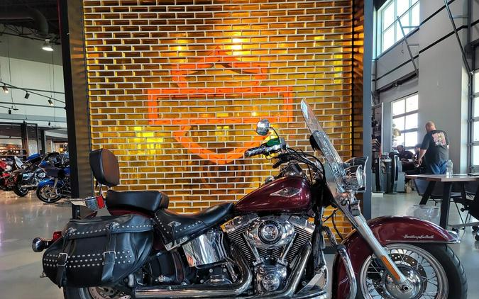 2014 Harley-Davidson® Heritage Softail® Classic FLSTC