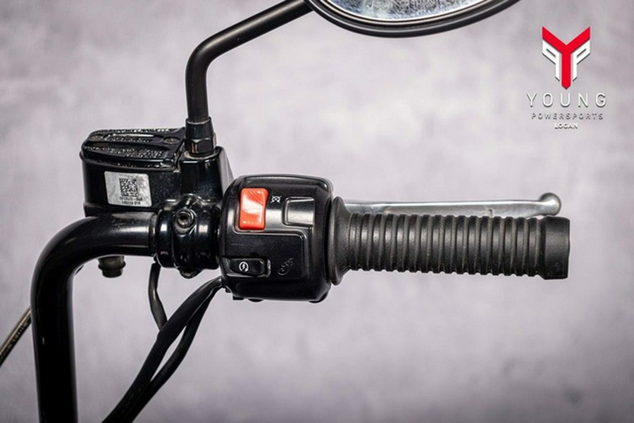 2019 Indian Scout Bobber ABS Thunder Black Smoke