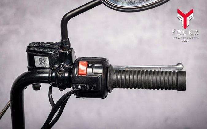2019 Indian Scout Bobber ABS Thunder Black Smoke