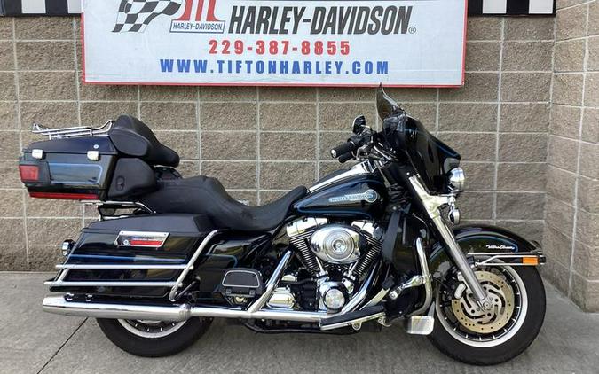 2006 Harley-Davidson® FLHTCUI - Ultra Classic® Electra Glide®