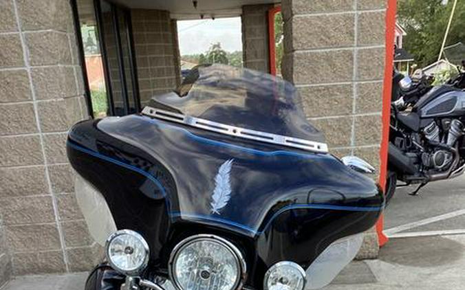 2006 Harley-Davidson® FLHTCUI - Ultra Classic® Electra Glide®