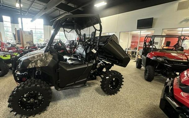 2025 Honda Pioneer 700 Forest