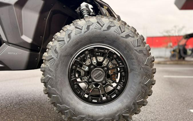 2025 Can-Am Maverick X3 X RS Turbo RR with Smart-Shox