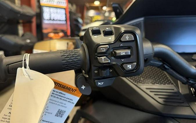 2026 Can-Am® Spyder RT Limited Dark