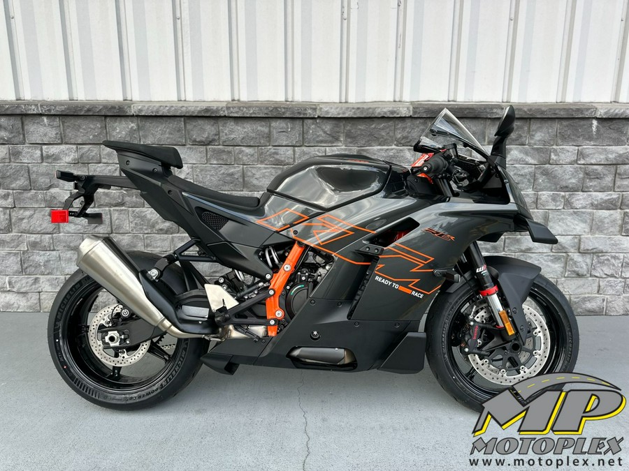 2026 KTM 990 RC R
