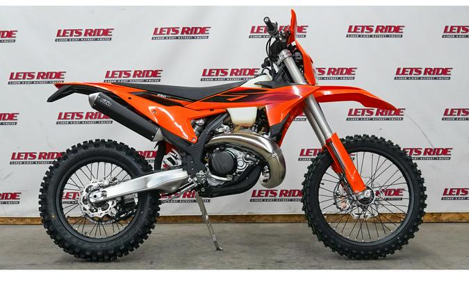 2027 250 XC-W - KTM