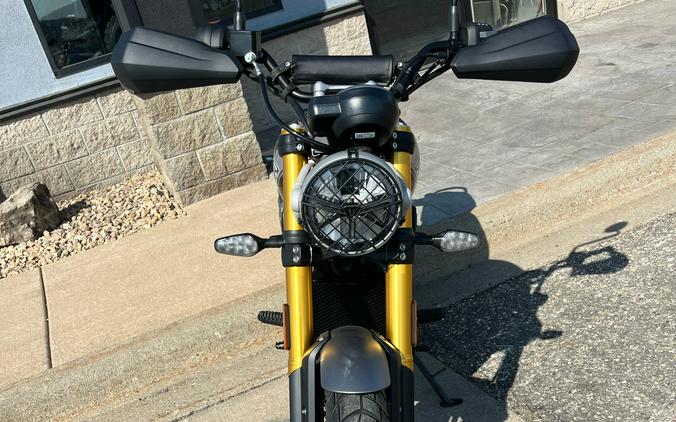 2024 Triumph Scrambler 400 X