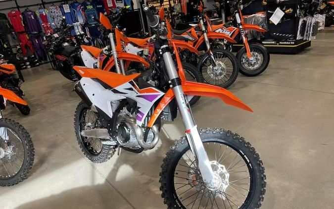 2024 KTM 450 SX-F Factory Edition First Look [17 Fast Facts]