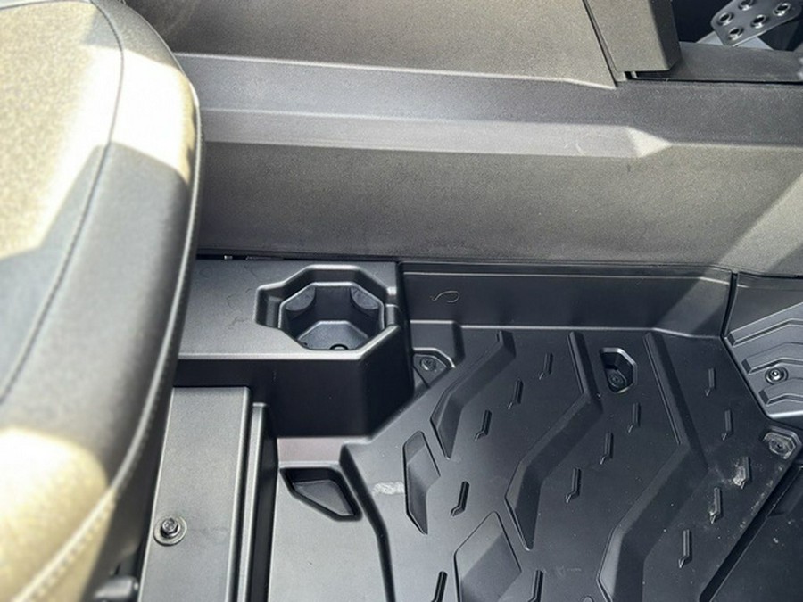 2025 Can-Am Commander MAX XT 1000R