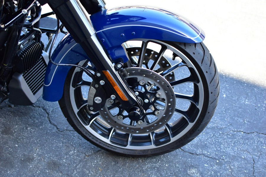 2023 Harley-Davidson Road Glide 3