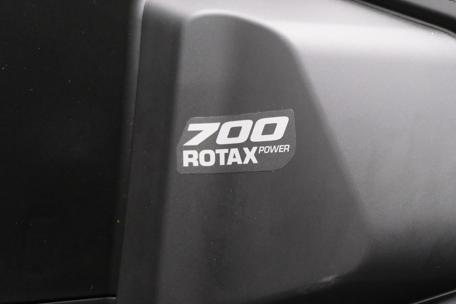 2026 CAN-AM OUTLANDER DPS 700